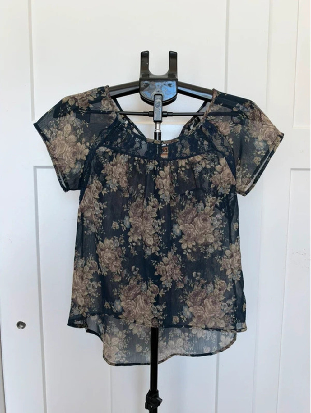 MUDD Blouse